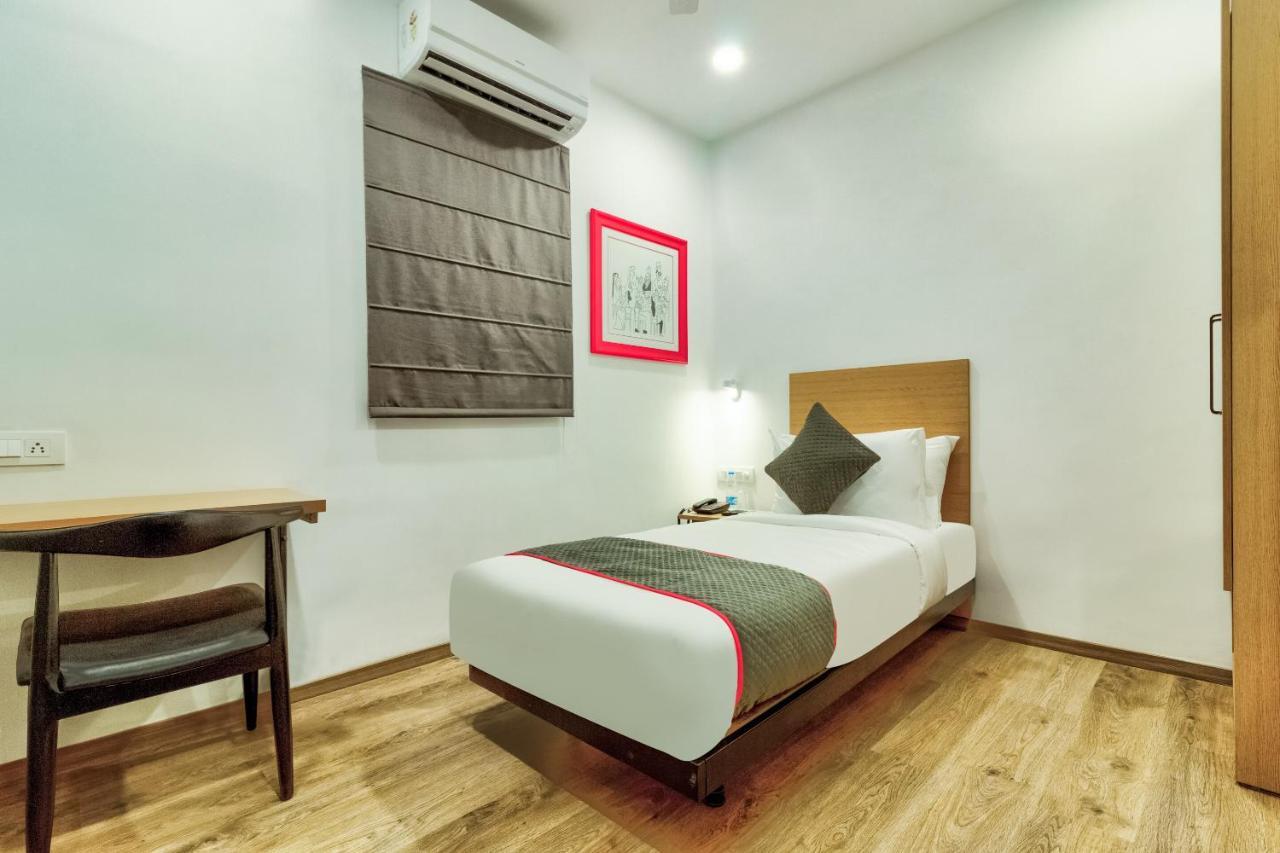 Oyo 78245 Collection O Hotel Crown Inn Нави Мумбаи Экстерьер фото