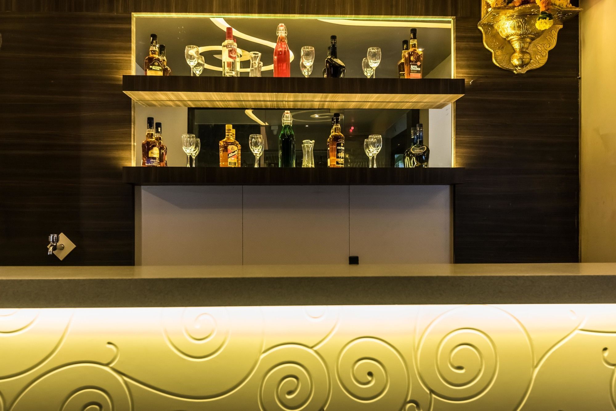Oyo 78245 Collection O Hotel Crown Inn Нави Мумбаи Экстерьер фото